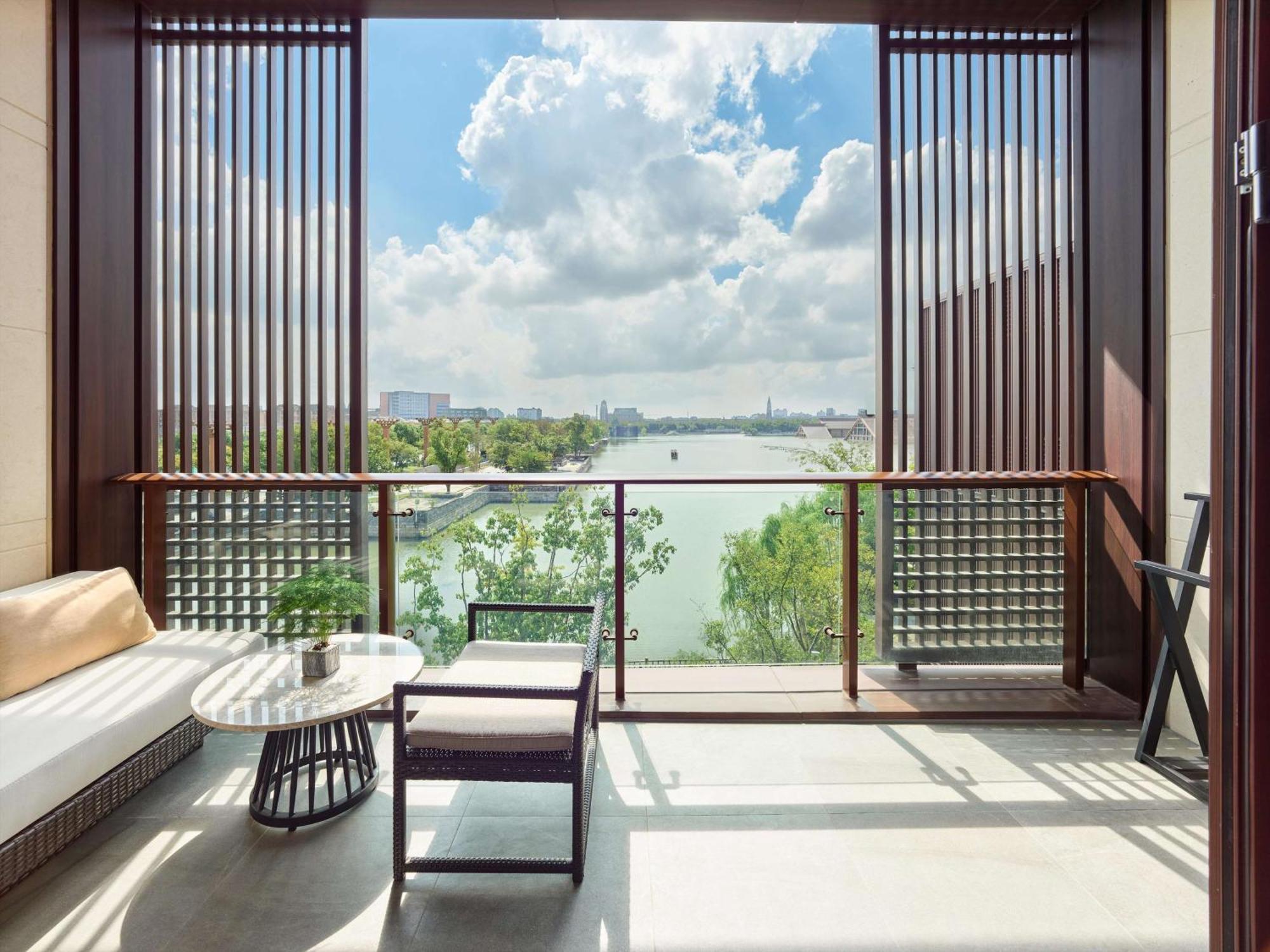 Hilton Shanghai Songjiang Guangfulin Buitenkant foto